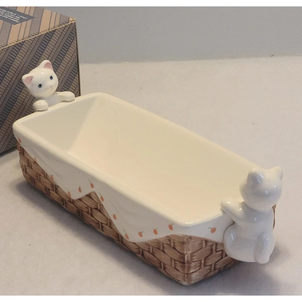 Vtg Avon Kitten Cracker Server Ceramic Basket Dish Farmhouse Decor White Brown